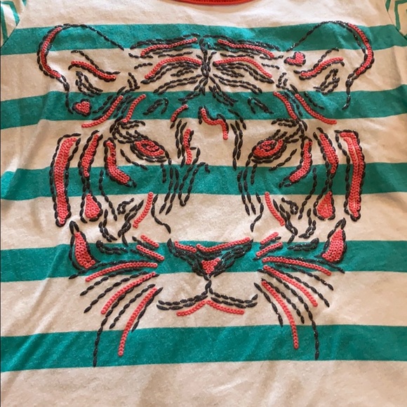 Girls tshirt - Picture 2 of 4